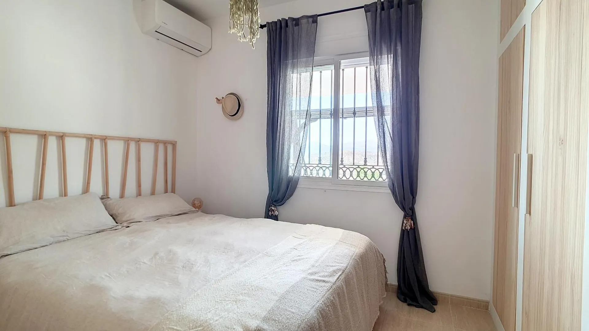 Casa Que Tel Villa Arenas  Arenas (Malaga)
